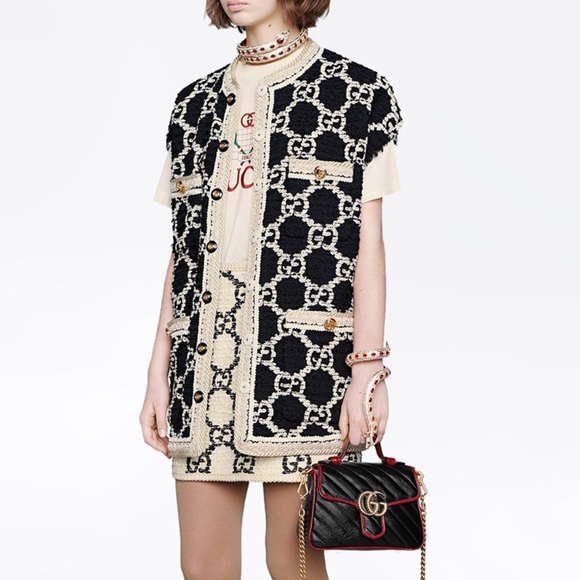 Gucci Jackets & Blazers - Gucci GG Logo Sweater Vest Coat Jacket Oversize  
Tweed Vest Black white